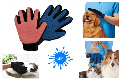 Blue Grooming Mitt (Right Handed)